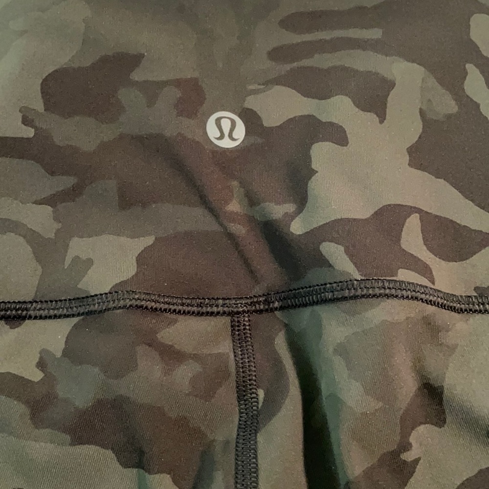 Lululemon Wunder Under leggings
